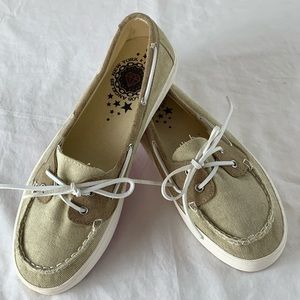 Rock & Candy Women Canvas Boat shoes NWOT size 10